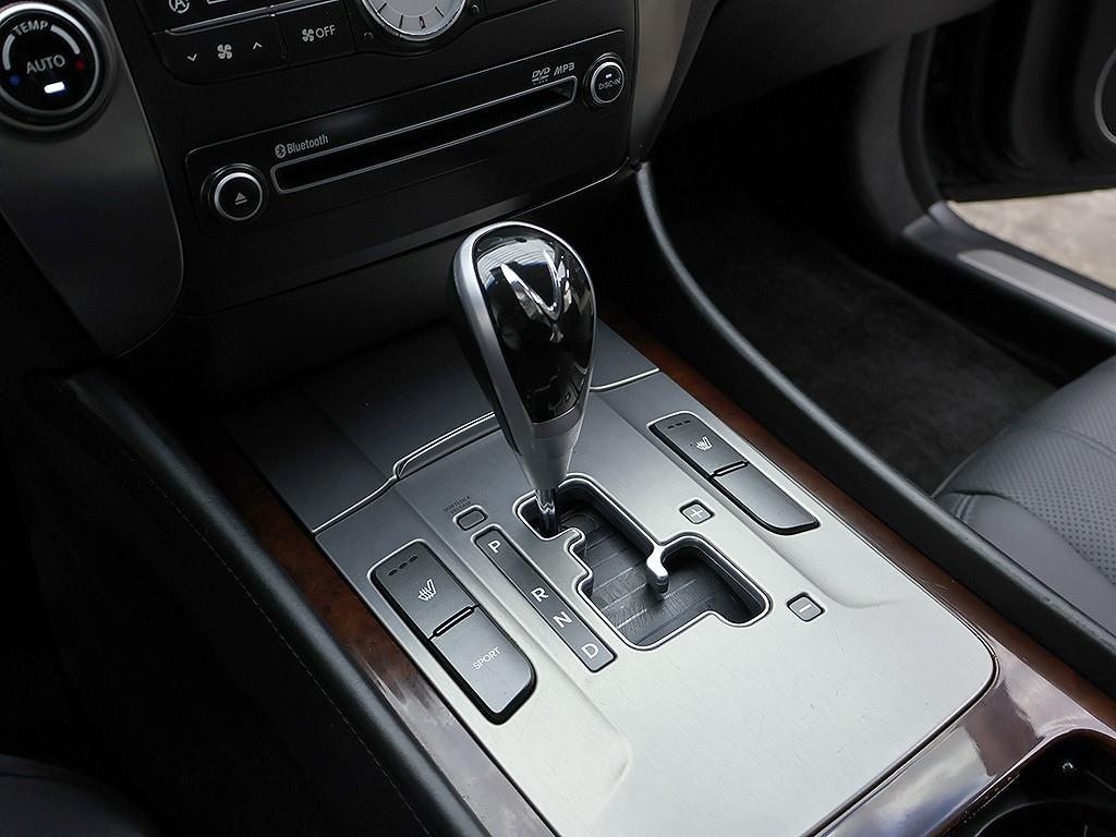 HYUNDAI Equus 2012 Negro - Importación desde Corea - HF Imports Iquique - Foto 10
