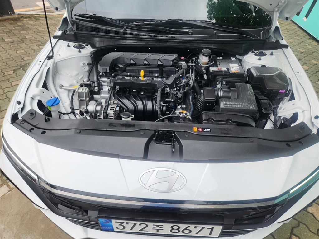 HYUNDAI Avante 2026 Blanco - Importación desde Corea - HF Imports Iquique - Foto 18