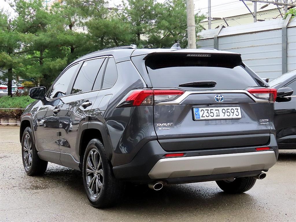 Toyota RAV4 - Vista 3