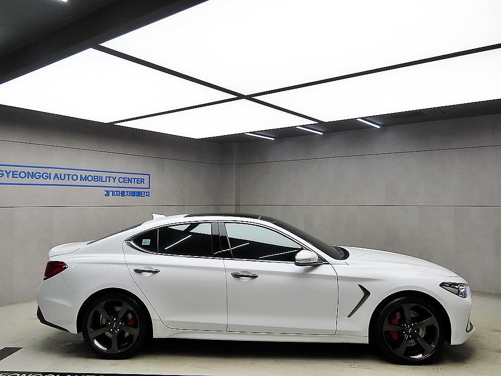 Genesis G70 - Vista 2