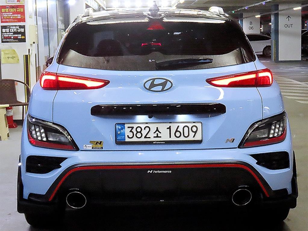 HYUNDAI Kona - Vista 5