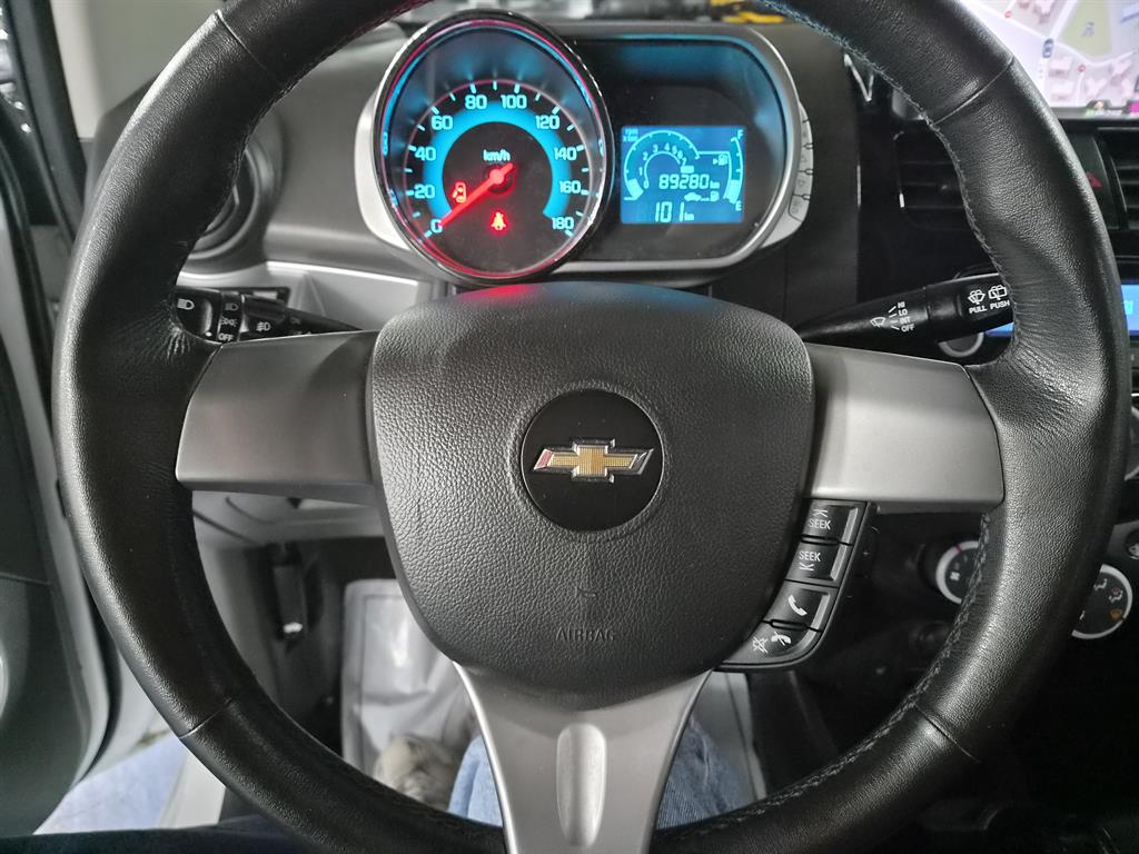 Chevrolet Spark - Vista 10