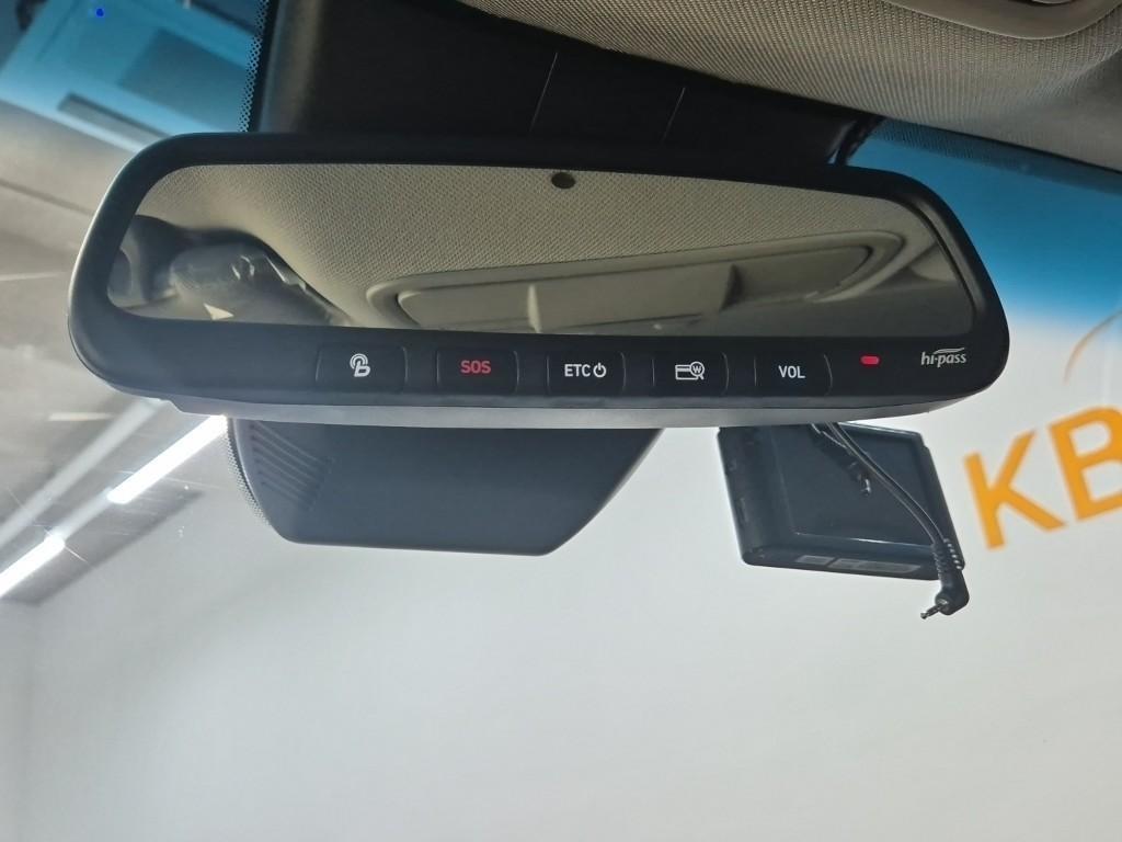 HYUNDAI Santa Fe 2019 Gris - Importación desde Corea - HF Imports Iquique - Foto 16