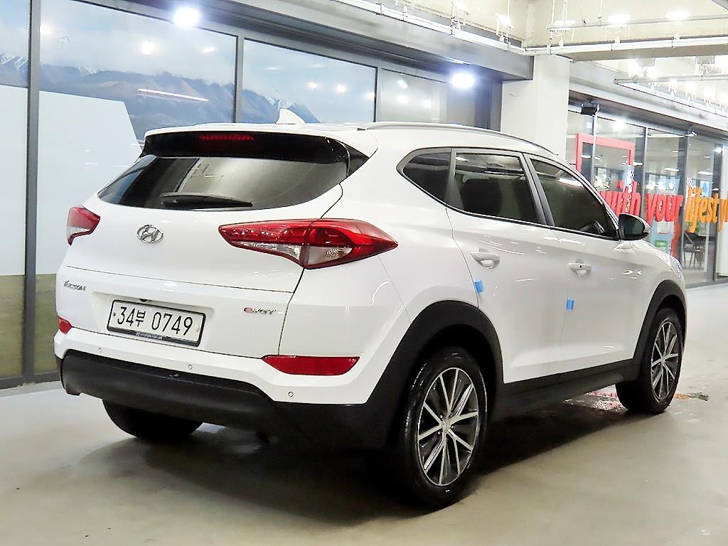 HYUNDAI Tucson - Vista 4