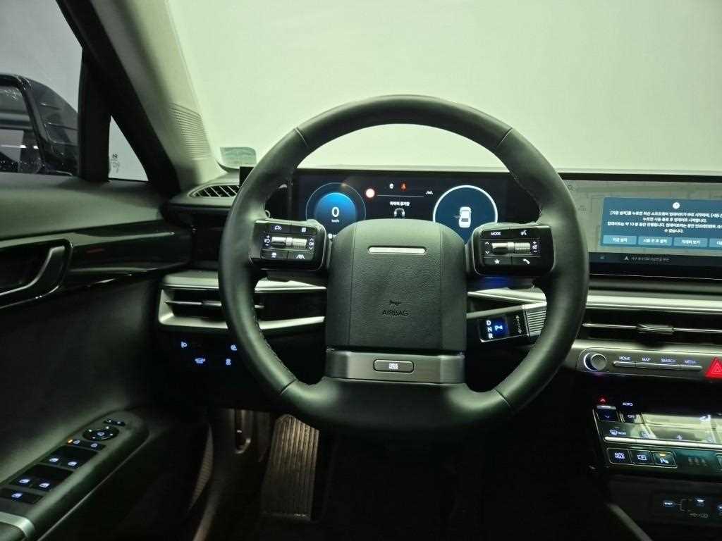 HYUNDAI Grandeur - Vista 9