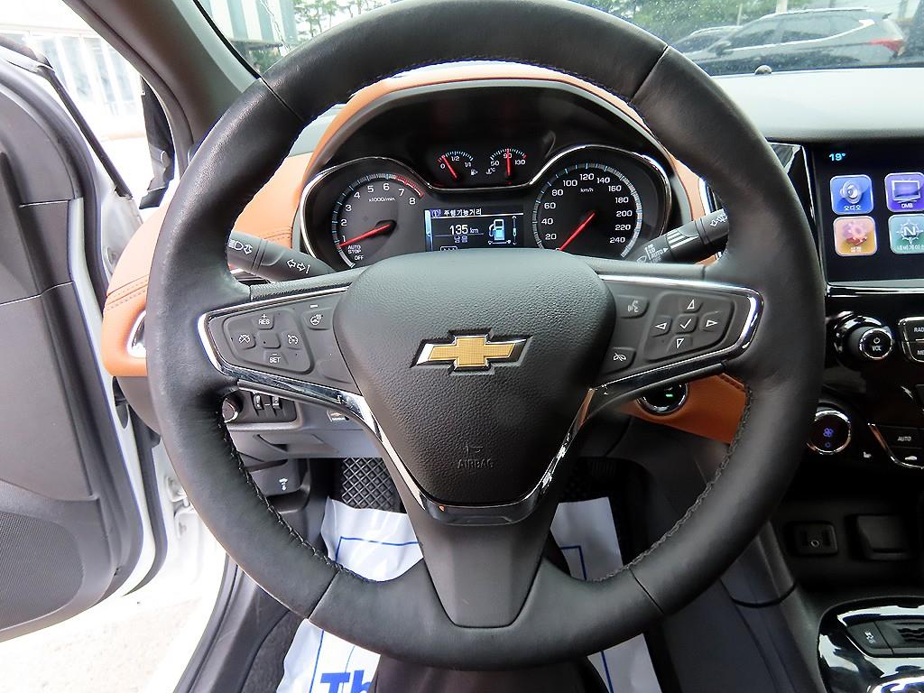 Chevrolet Cruise - Vista 8