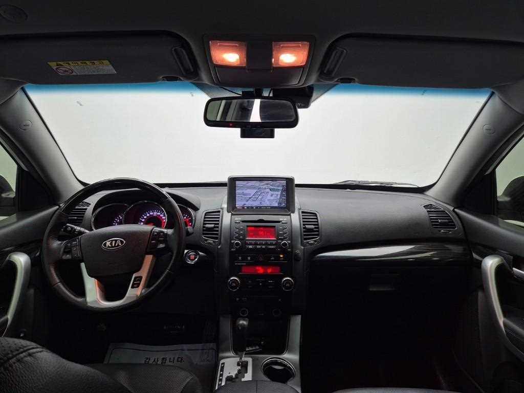 KIA Sorento - Vista 7
