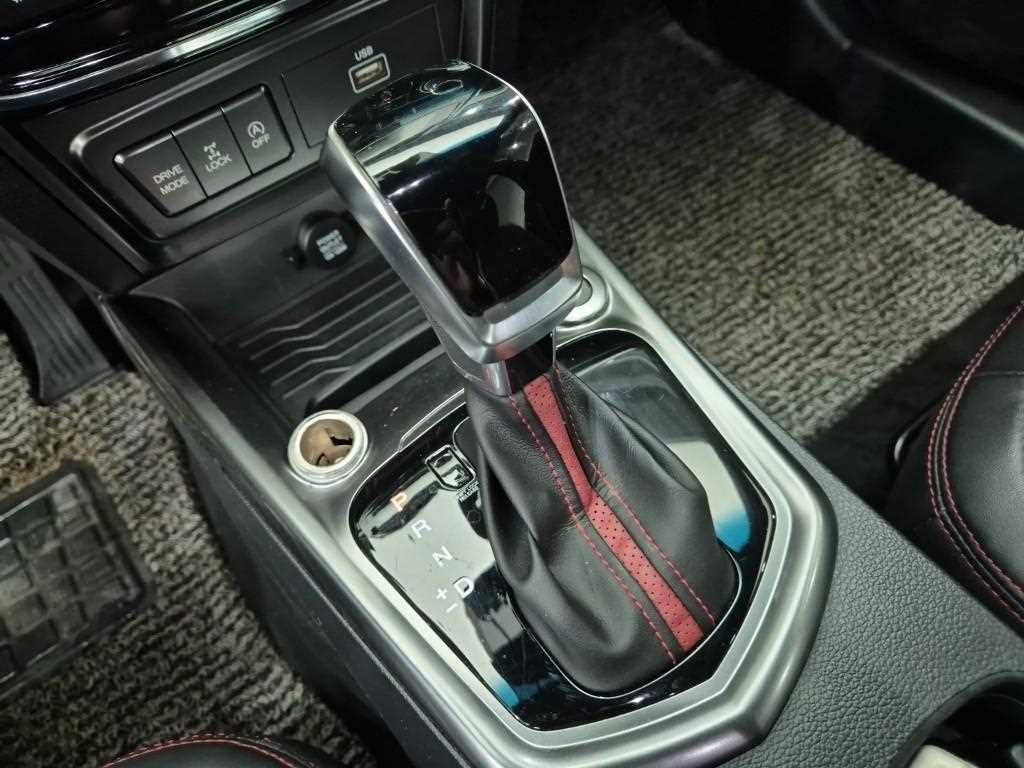 Ssangyong Tivoli - Vista 8