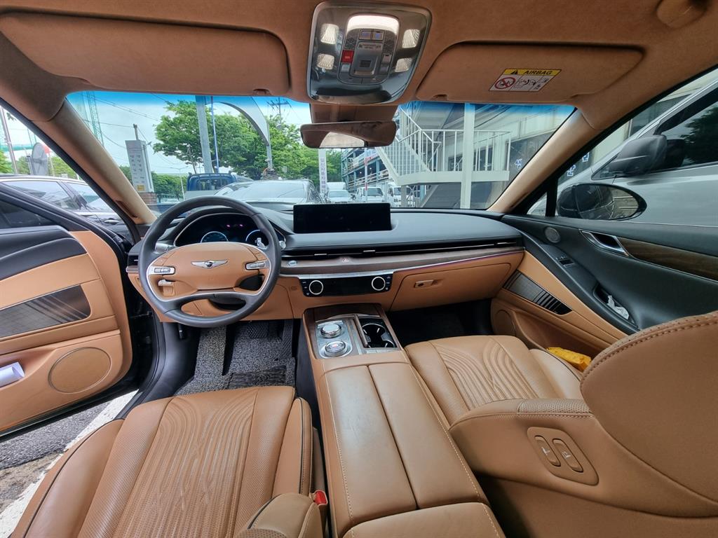 Genesis G80 - Vista 11