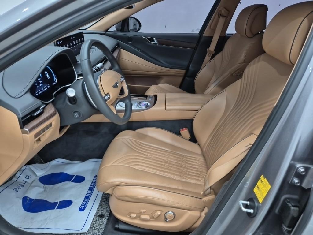 Genesis G80 - Vista 12
