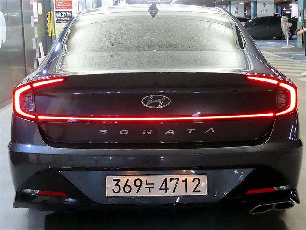 HYUNDAI Sonata - Vista 5