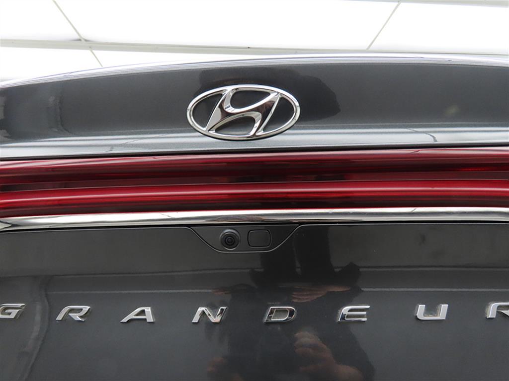 HYUNDAI Grandeur 2019 Gris - Importación desde Corea - HF Imports Iquique - Foto 19