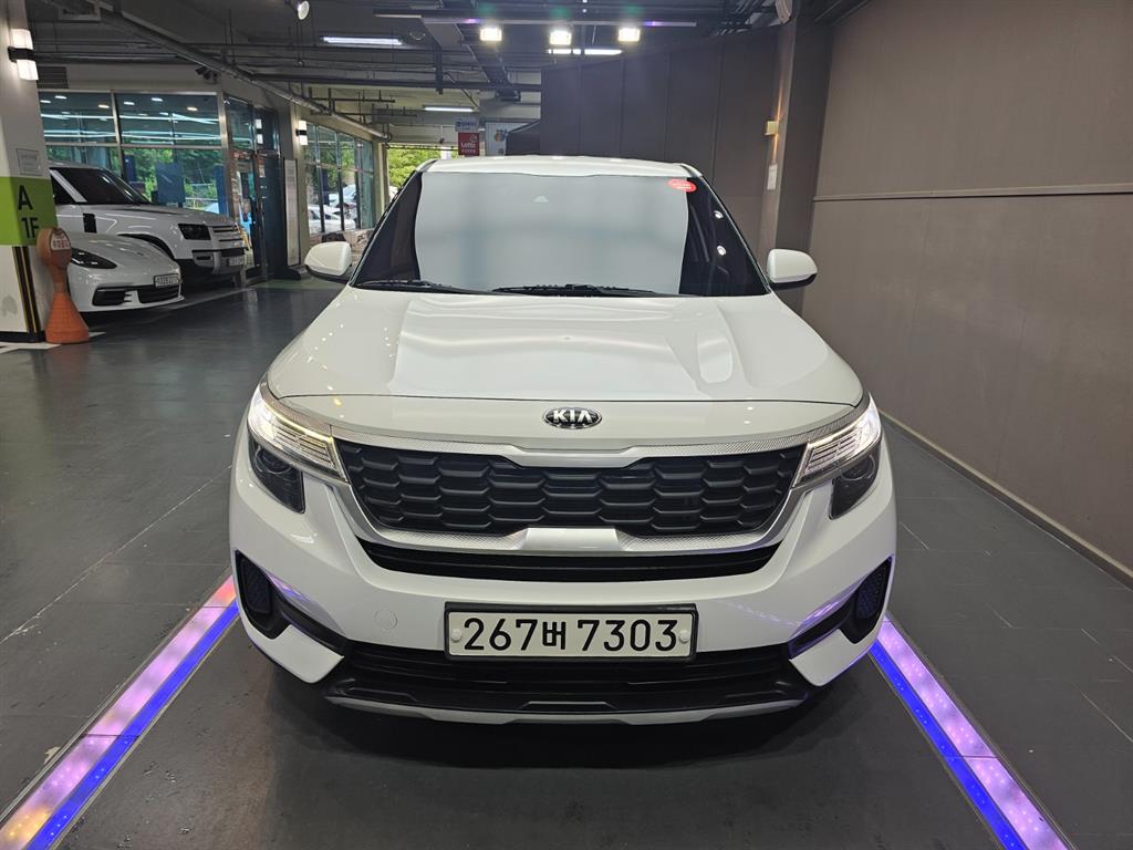 KIA Seltos 2020 Blanco - Importación desde Corea - HF Imports Iquique - Foto 1