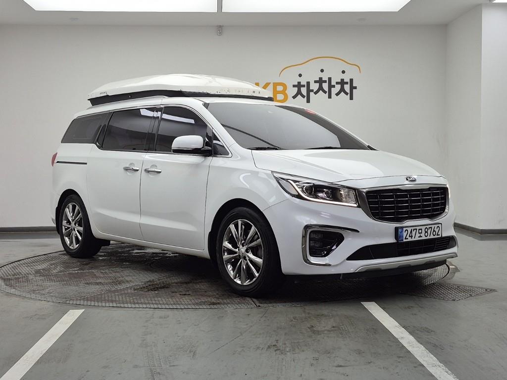 KIA Carnival - Vista 2