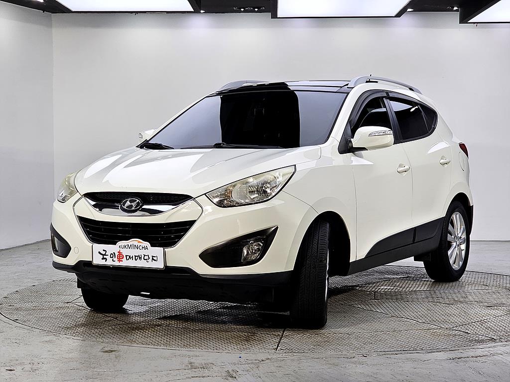 HYUNDAI Tucson 2011 Blanco - Importación desde Corea - HF Imports Iquique - Foto 1