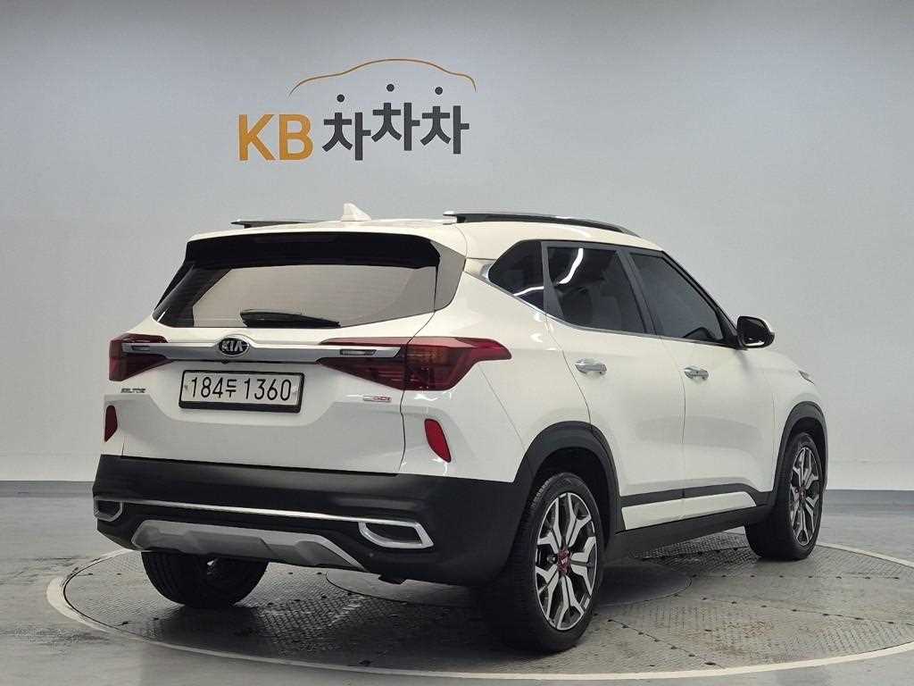KIA Seltos - Vista 3