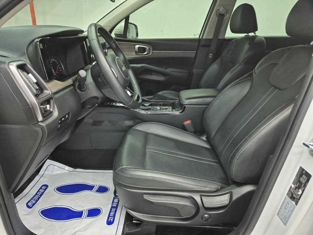 KIA Sorento - Vista 11