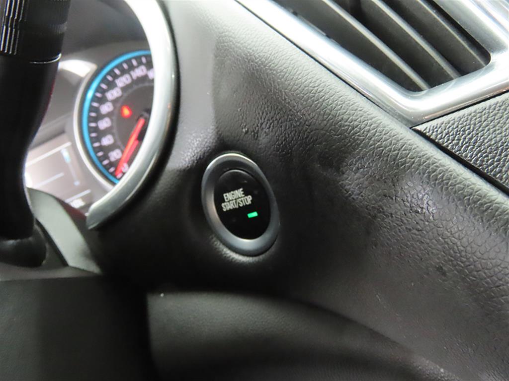 Chevrolet Malibu - Vista 10