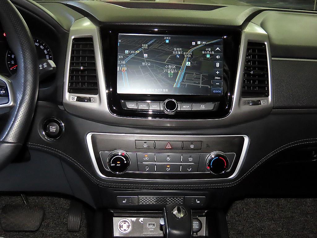 Ssangyong Rexton - Vista 11