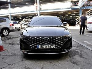 HYUNDAI Grandeur - Vista 2