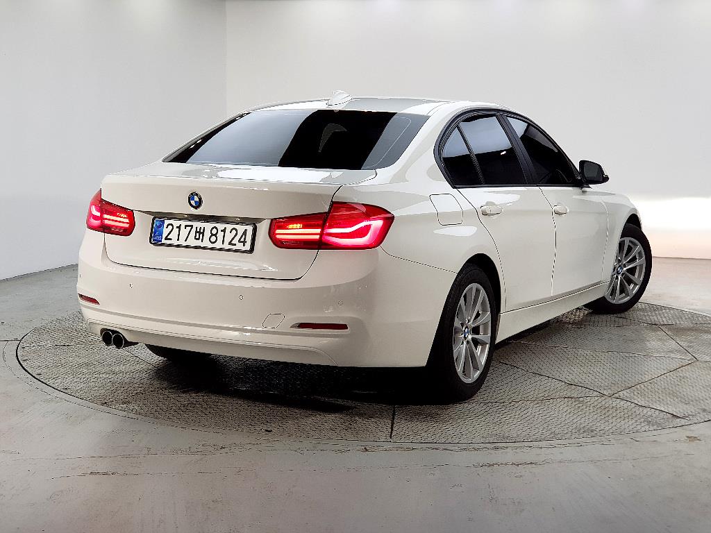 BMW 3 series - Vista 3