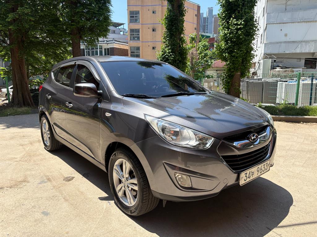 HYUNDAI Tucson 2010 Gris - Importación desde Corea - HF Imports Iquique - Foto 1