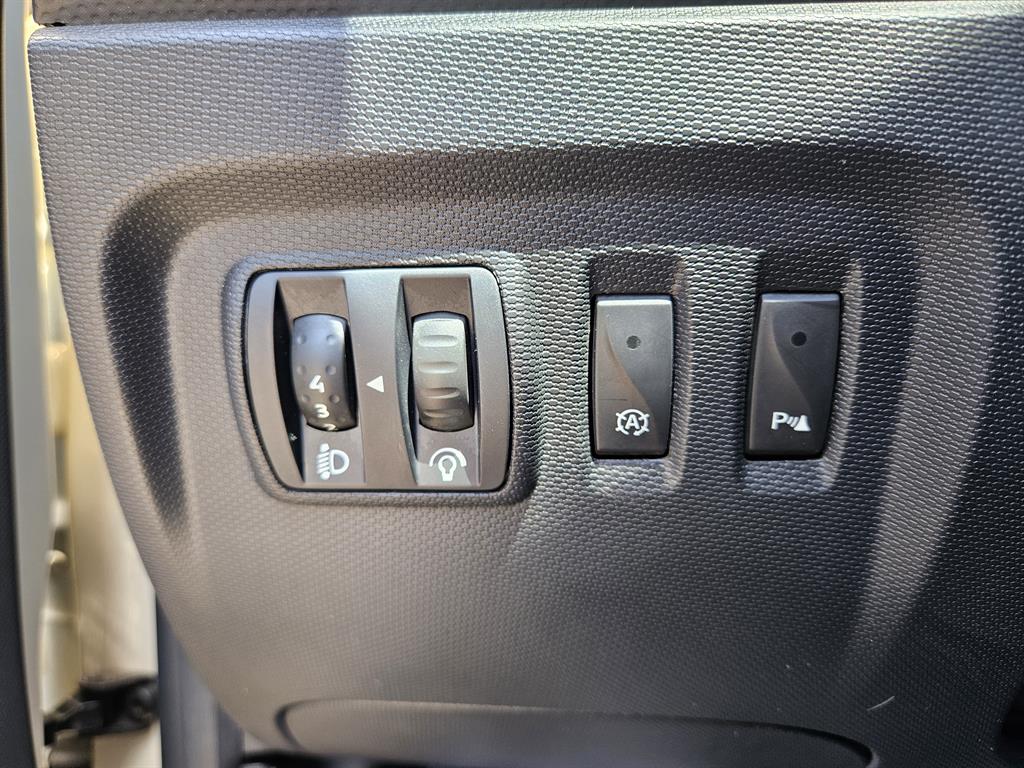 SAMSUNG QM3 - Vista 12