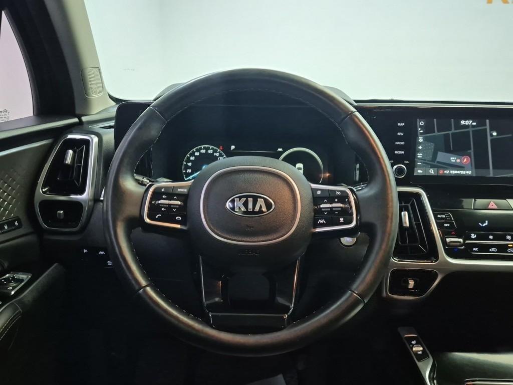 KIA Sorento - Vista 8