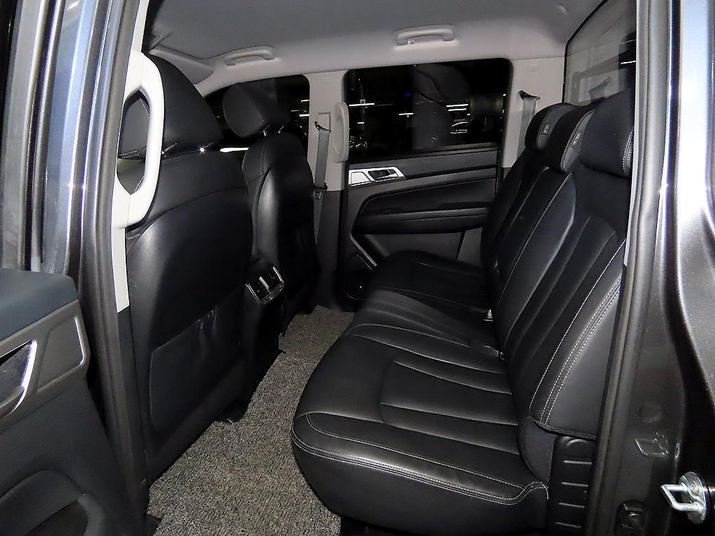 Ssangyong Rexton - Vista 7