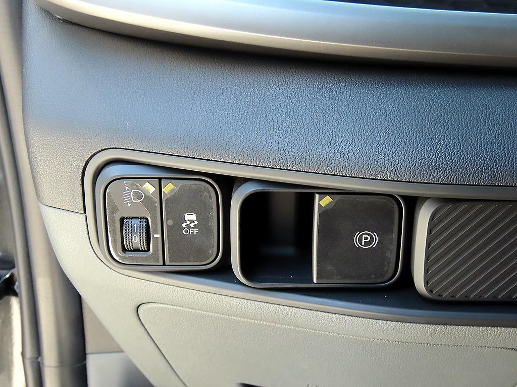KIA Tasman - Vista 12