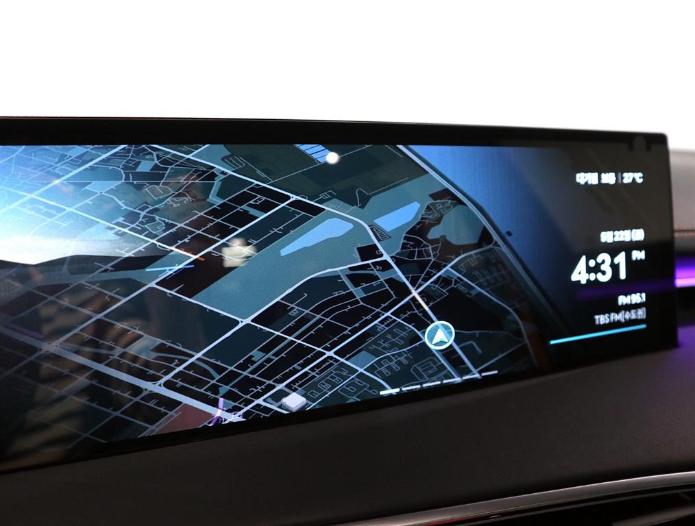 Genesis GV70 - Vista 12