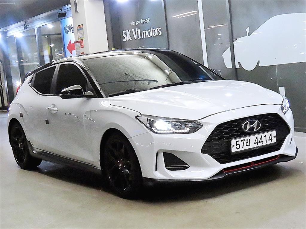 HYUNDAI Veloster 2018 Blanco - Importación desde Corea - HF Imports Iquique - Foto 1
