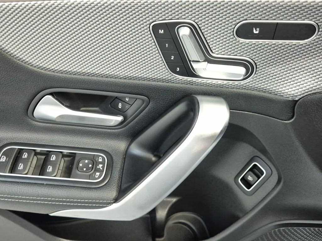 Mercedes Benz A Class 2021 Blanco - Importación desde Corea - HF Imports Iquique - Foto 17