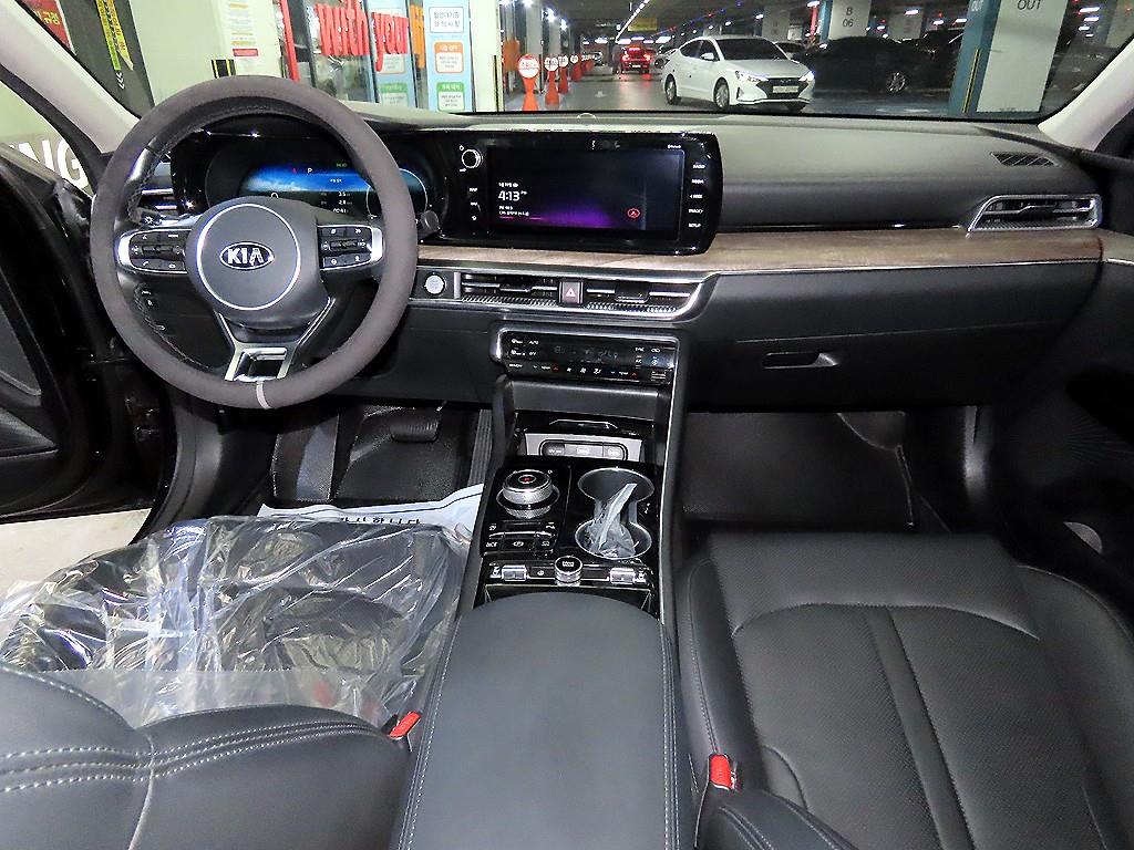 KIA K5 - Vista 10