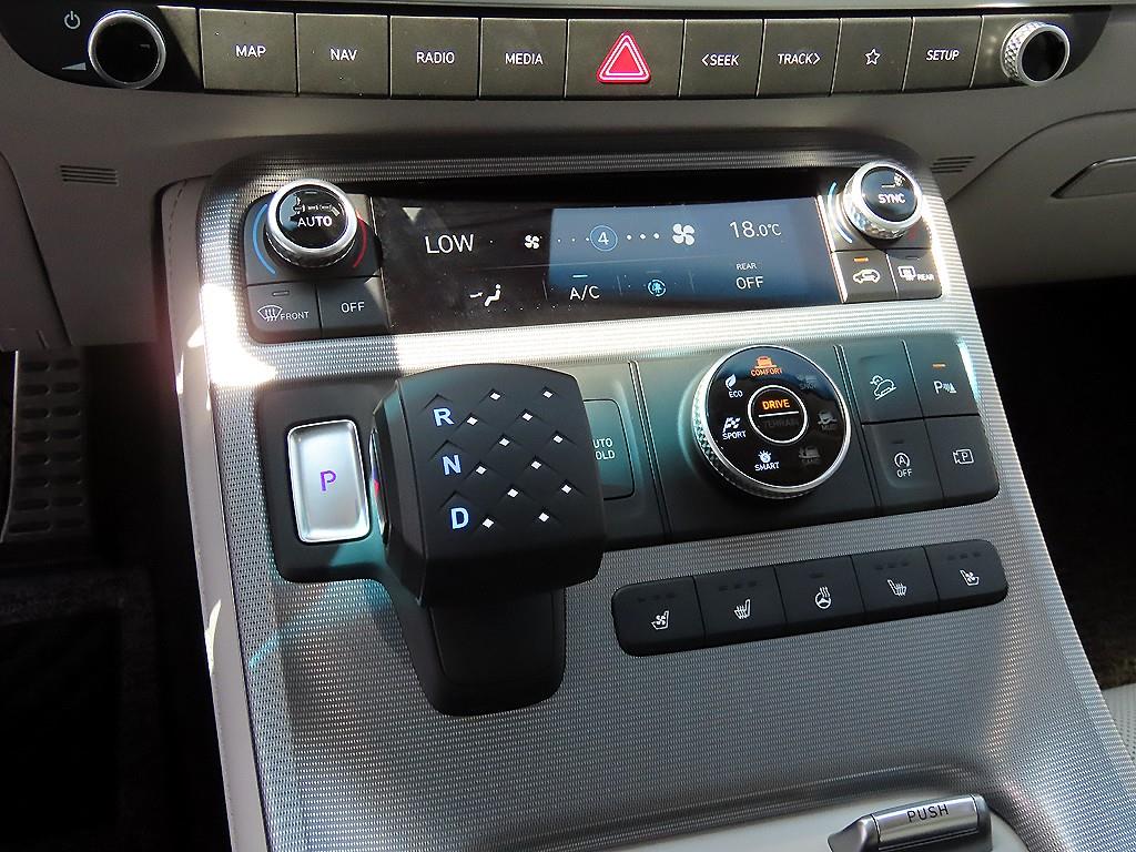 HYUNDAI Palisade - Vista 11