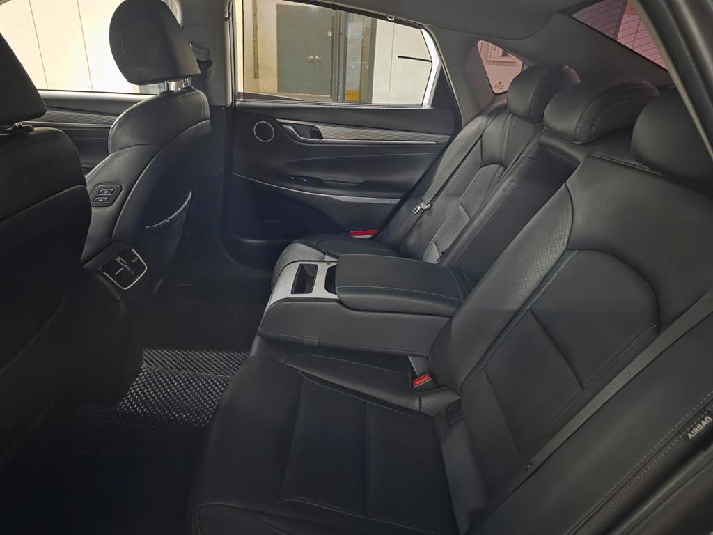HYUNDAI Grandeur 2018 Negro - Importación desde Corea - HF Imports Iquique - Foto 15