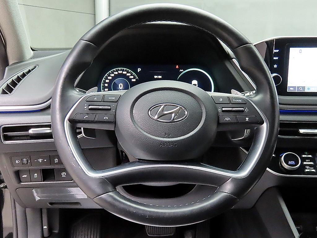 HYUNDAI Sonata - Vista 9