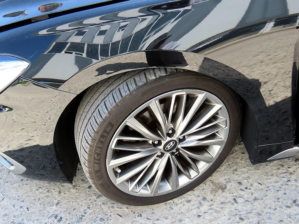 HYUNDAI Grandeur 2018 Negro - Importación desde Corea - HF Imports Iquique - Foto 20