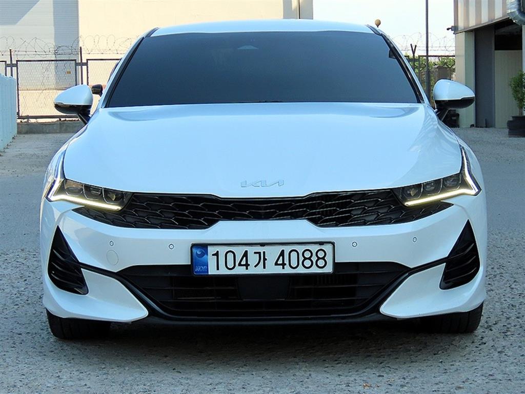 KIA K5 2023 Blanco - Importación desde Corea - HF Imports Iquique - Foto 1
