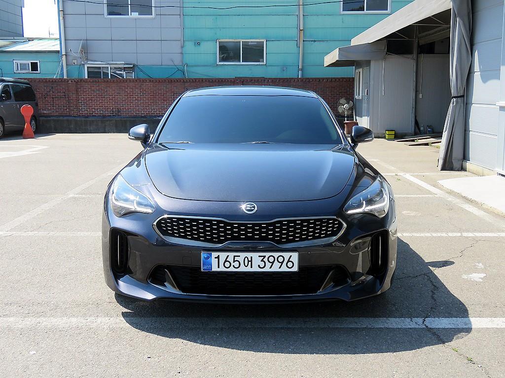 KIA Stinger 2018 Gris - Importación desde Corea - HF Imports Iquique - Foto 1
