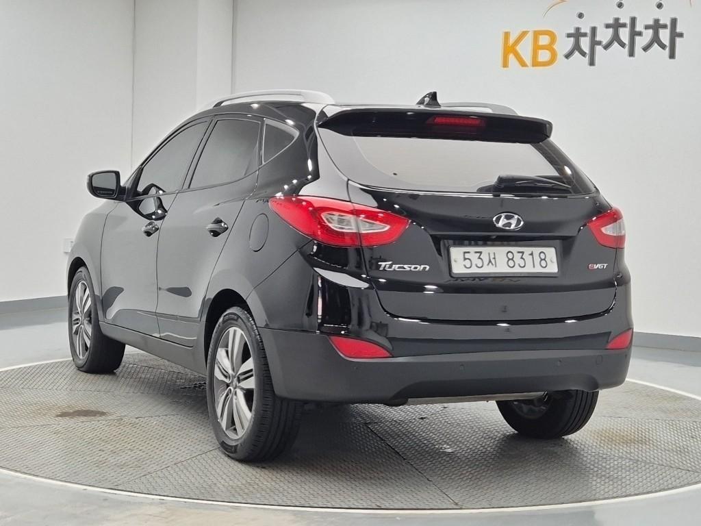 HYUNDAI Tucson - Vista 2