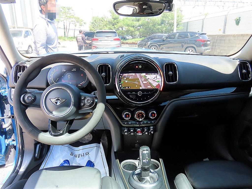 Mini Countryman - Vista 7