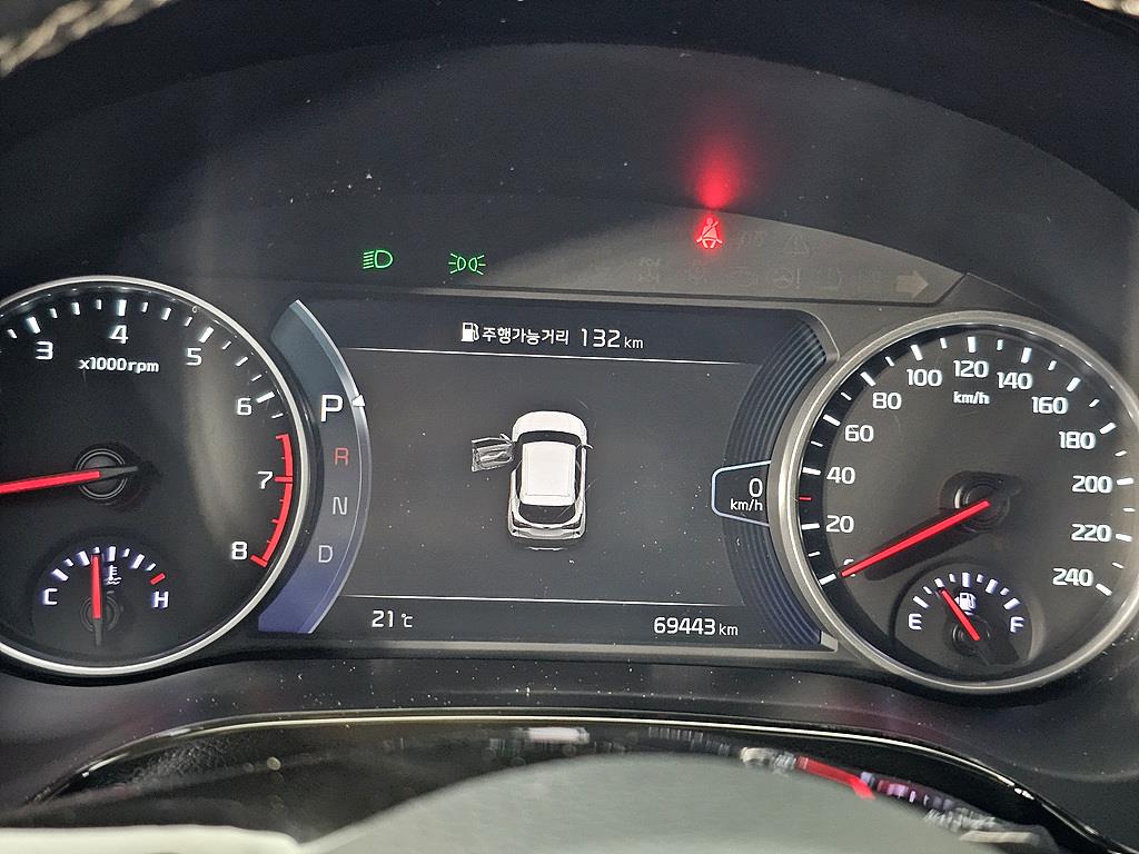 KIA Seltos - Vista 7