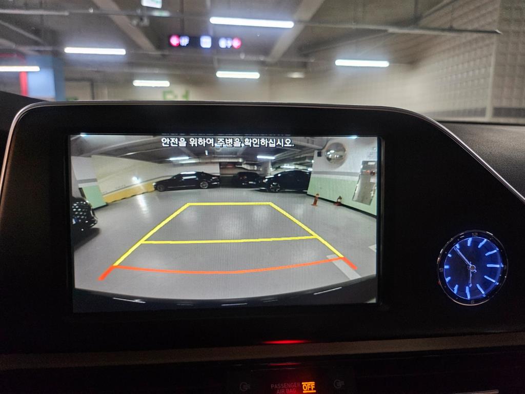 HYUNDAI Grandeur - Vista 12