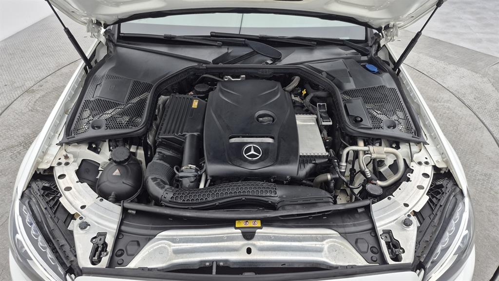 Mercedes Benz C Class 2017 Blanco - Importación desde Corea - HF Imports Iquique - Foto 17