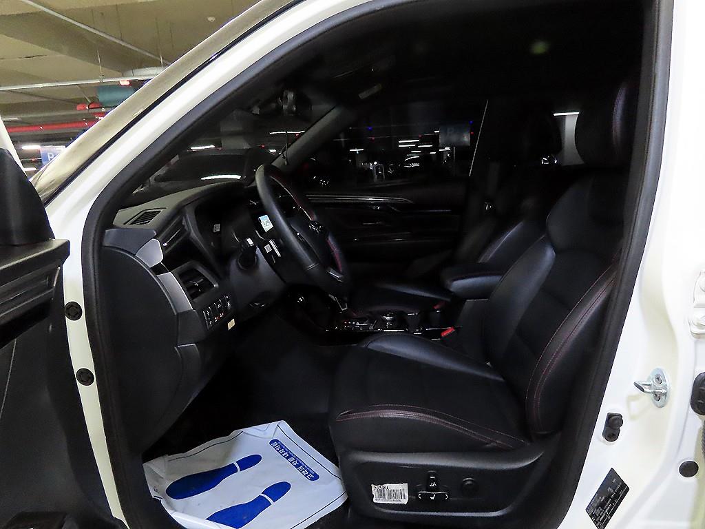 Ssangyong Korando - Vista 6