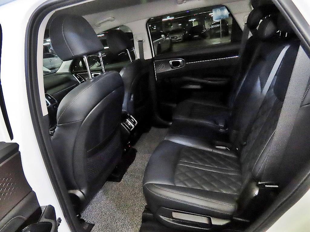 KIA Sorento - Vista 7