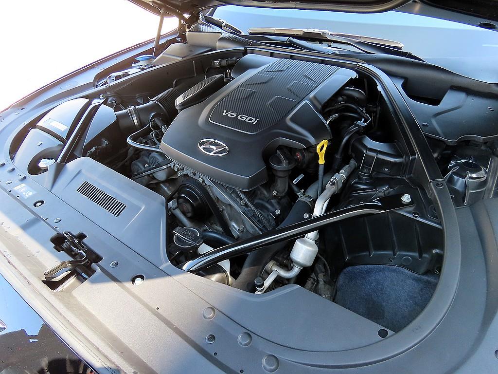 HYUNDAI Genesis 2015 Negro - Importación desde Corea - HF Imports Iquique - Foto 19