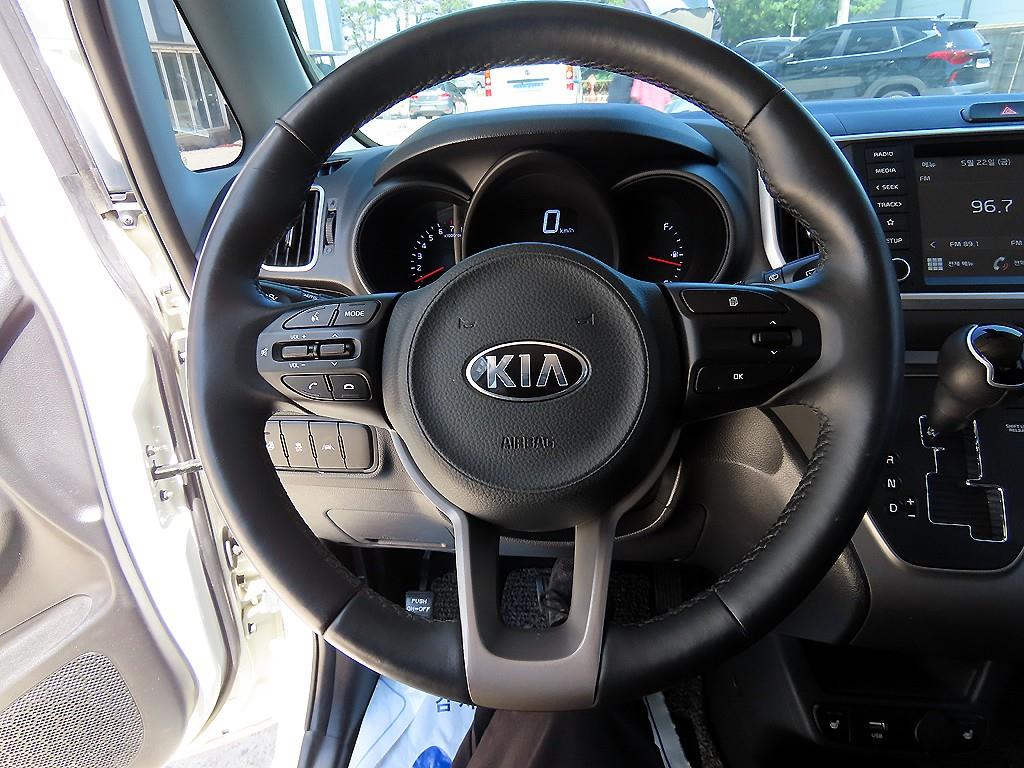 KIA Ray - Vista 8