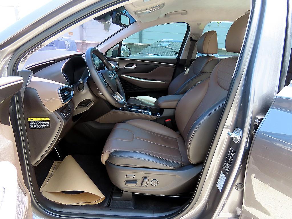 HYUNDAI Santa Fe - Vista 5
